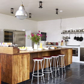 Cooking and dining