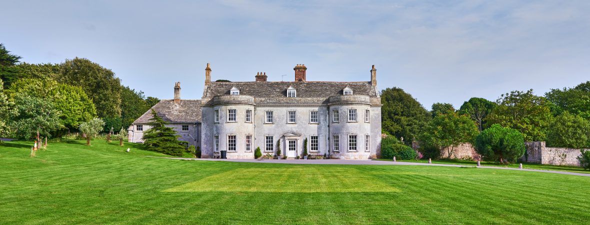 Kimmeridge Hall - kate & tom's Large Holiday Homes