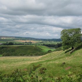  Johnby Cottage - kate & tom's Large Holiday Homes