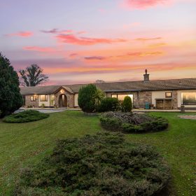  The Lodge - kate & tom's Large Holiday Homes