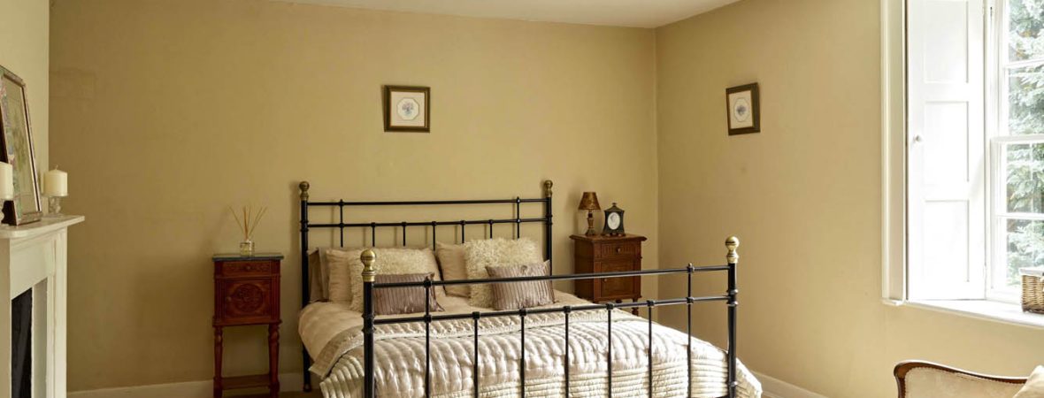 Amber Hall - kate & tom's Large Holiday Homes