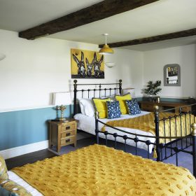  Lea Marston Farmhouse - kate & tom's Large Holiday Homes
