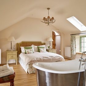  Eden Valley Hall Farm - kate & tom's Large Holiday Homes