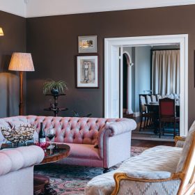 Masefield House - kate & tom's Large Holiday Homes