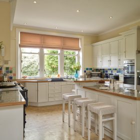  Foxholme - kate & tom's Large Holiday Homes