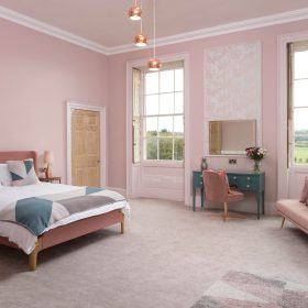  Howard Hall - kate & tom's Large Holiday Homes