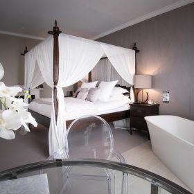Burghwood Hall - kate & tom's Large Holiday Homes