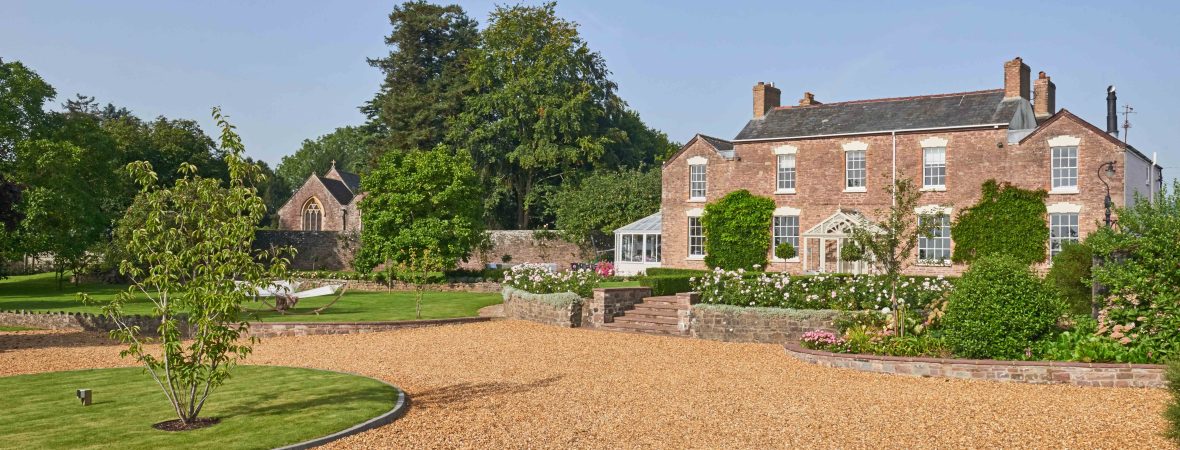 Severn Lodge - kate & tom's Large Holiday Homes