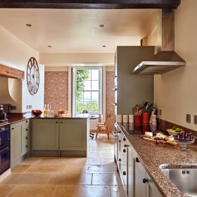  Severn Lodge - kate & tom's Large Holiday Homes