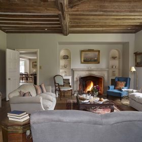  Suffolk Mansion - kate & tom's Large Holiday Homes