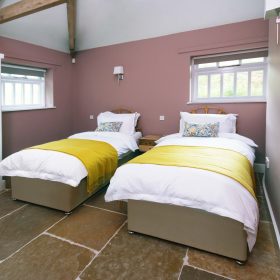  Renard Estate - kate & tom's Large Holiday Homes