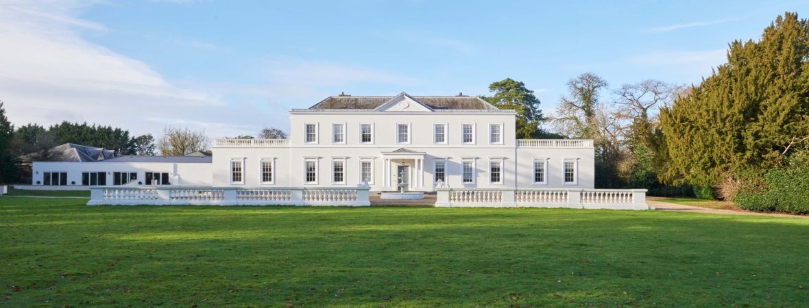 The White House - kate & tom's Large Holiday Homes