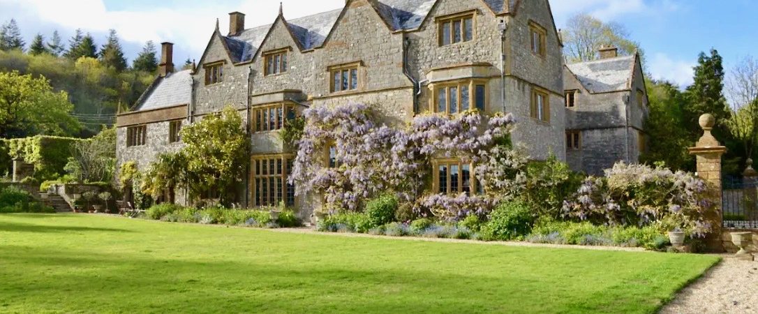 Austen House - kate & tom's Large Holiday Homes